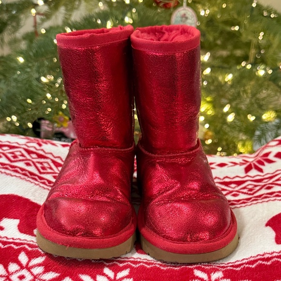 UGG Classic Red Boots - Picture 2 of 9